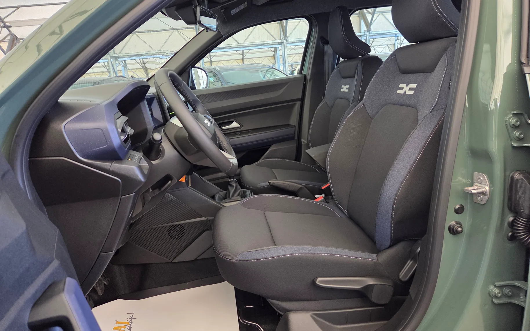 Zunanja slika - Dacia Duster - Expression Eco-G 120+Paket Zima+Vinjeta - 22