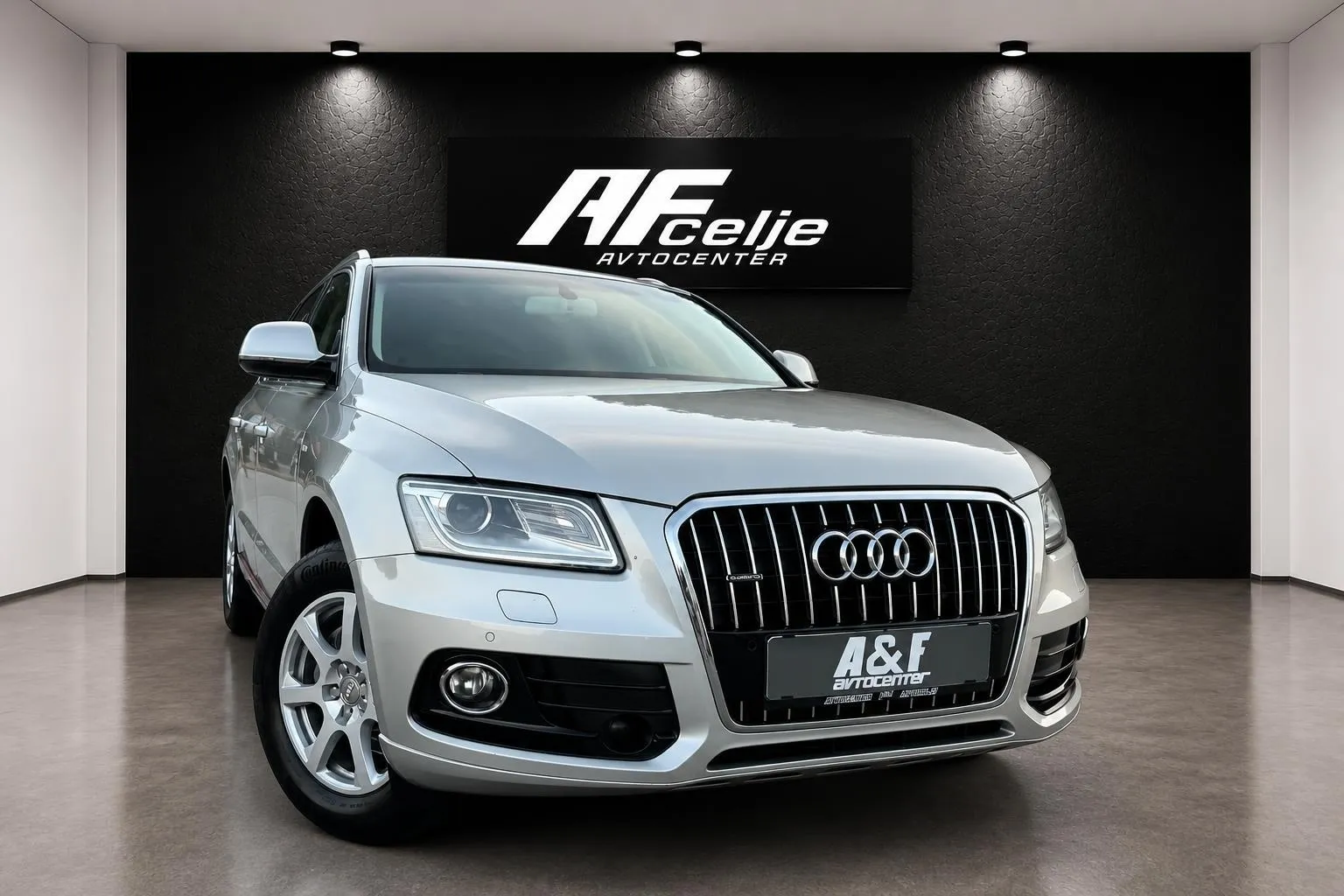 Zunanja slika - Audi Q5 - 2.0 TDI-Q-4X4-AUT-S LINE-ACC-168.000km-1 LASTNIK- - 3