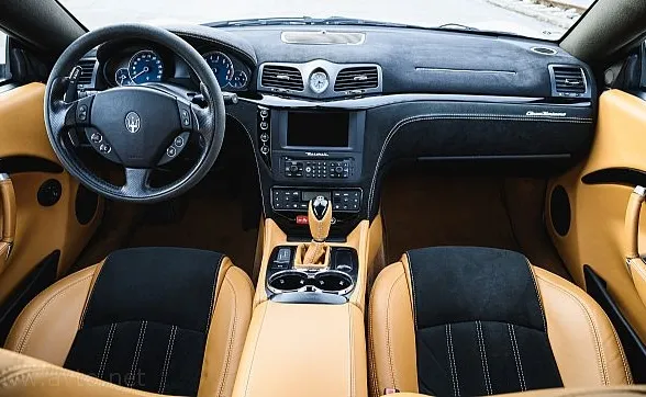 Zunanja slika - Maserati GranTurismo - 4.2 MC Sport Line V8 NEPOZABNO DOŽIVETJE - 11