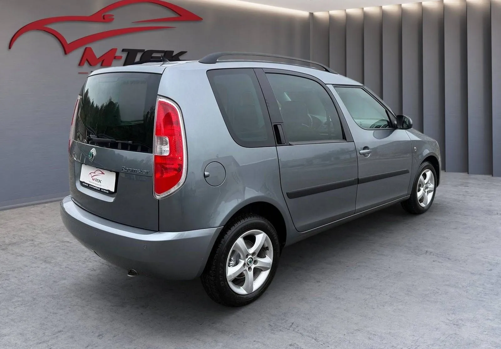 Zunanja slika - Škoda Roomster - 1.6 TDI FAMILY LEPO OHRANJENA KREDIT BREZ POLOGA - 3