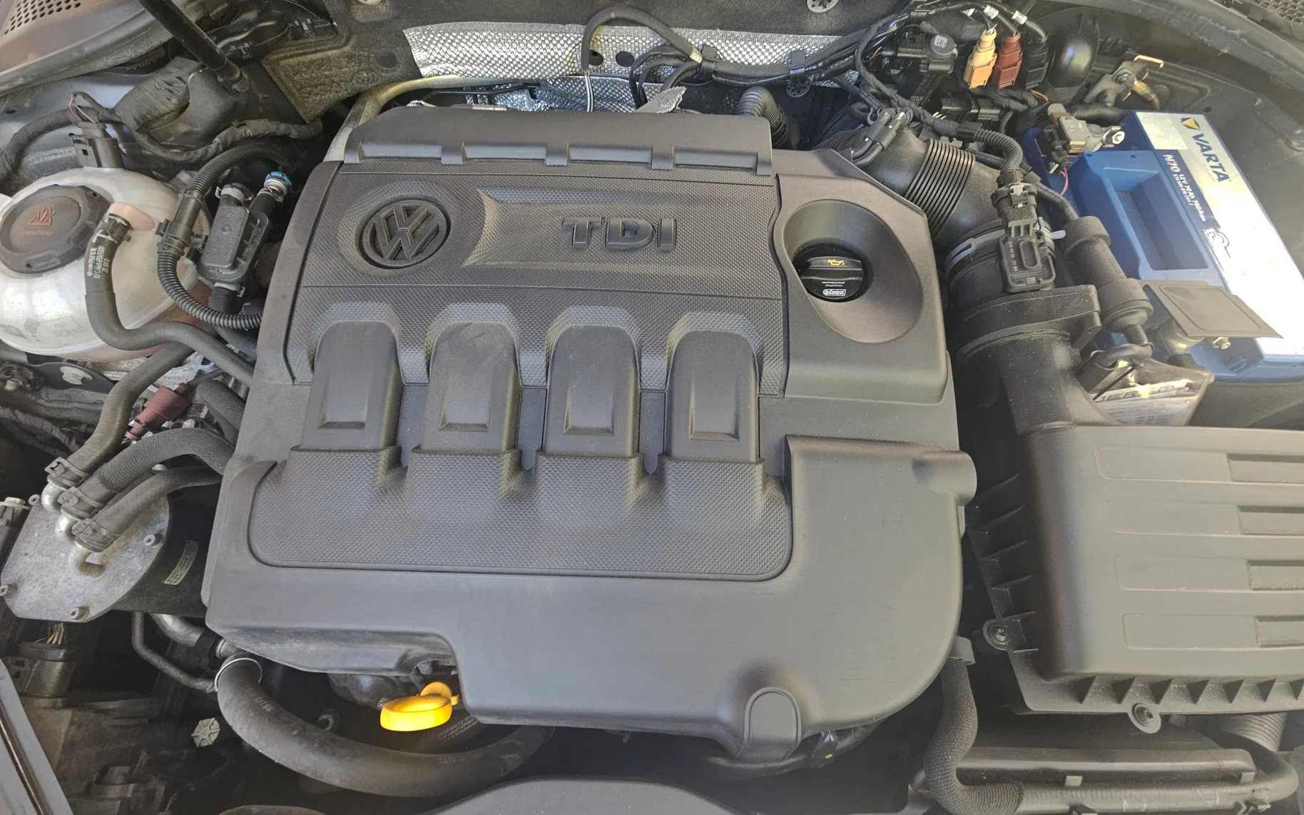Notranja slika - Volkswagen Golf - 1,6 TDI BMT Comfortline - 11
