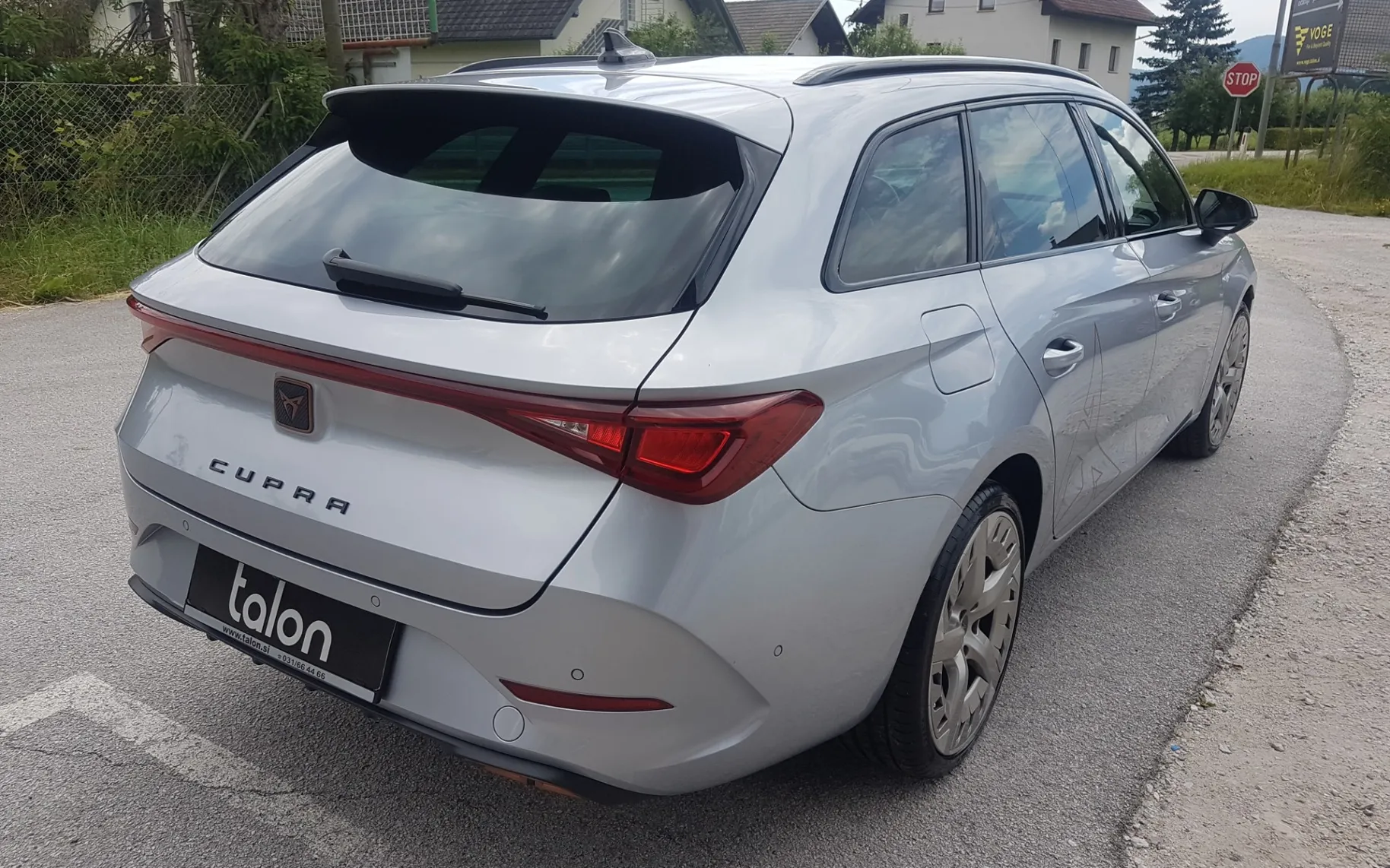 Zunanja slika - Cupra Leon - SP E-HYBRID 180 1.4 TSI AUT. - 8