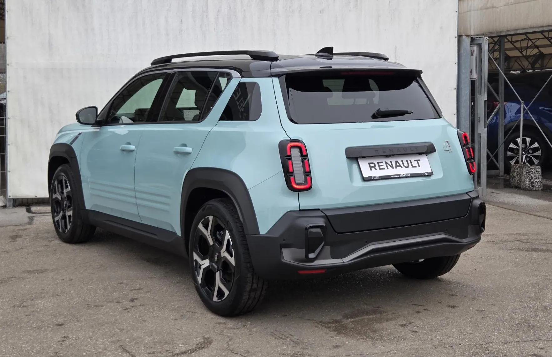Zunanja slika - Renault 4 E-tech - Techno EV52 150 Comfort Range+Iconic polepitev - 6