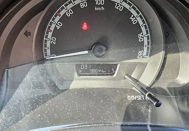Zunanja slika - Škoda Citigo - 1.0 Ambition 60KM klima ABS ESP MP3 EL.PAKET - 12