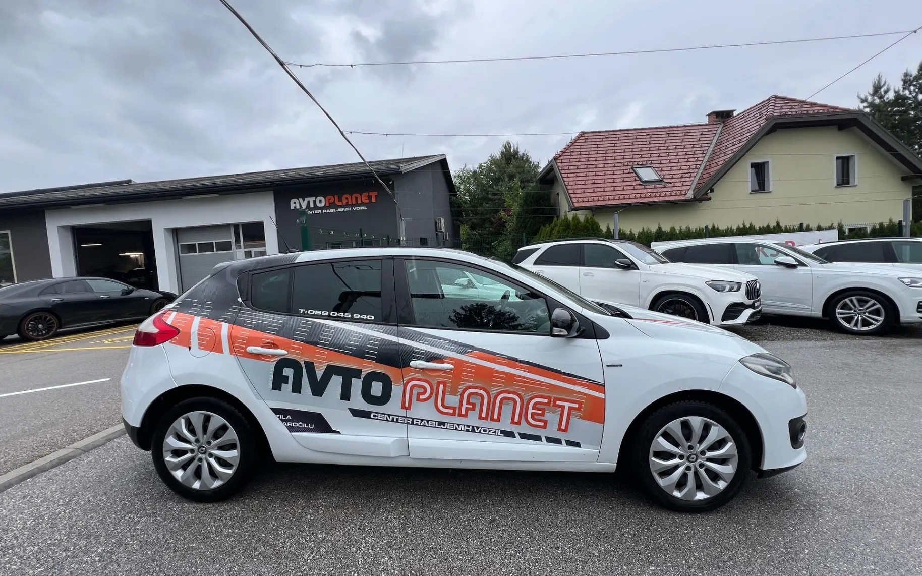 Zunanja slika - Renault Mégane - Megane Berline dCi 90 LIMITED LED AVTO.KLIMA NAVI PDC - 4