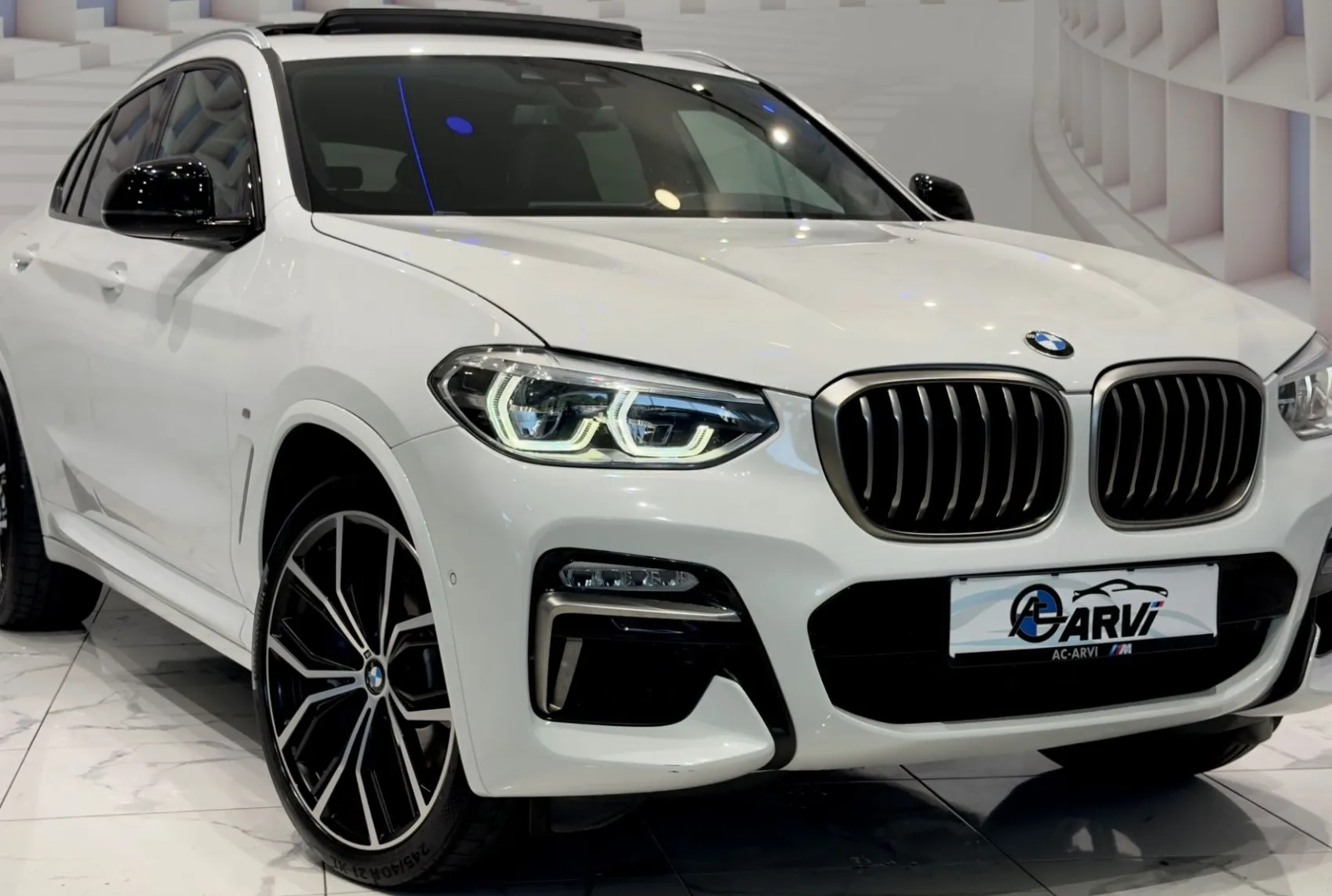 Zunanja slika - BMW X4 - serija : xDrive M40i-RADAR-PANO-KEYLESS-HUD-KAMERA - 1