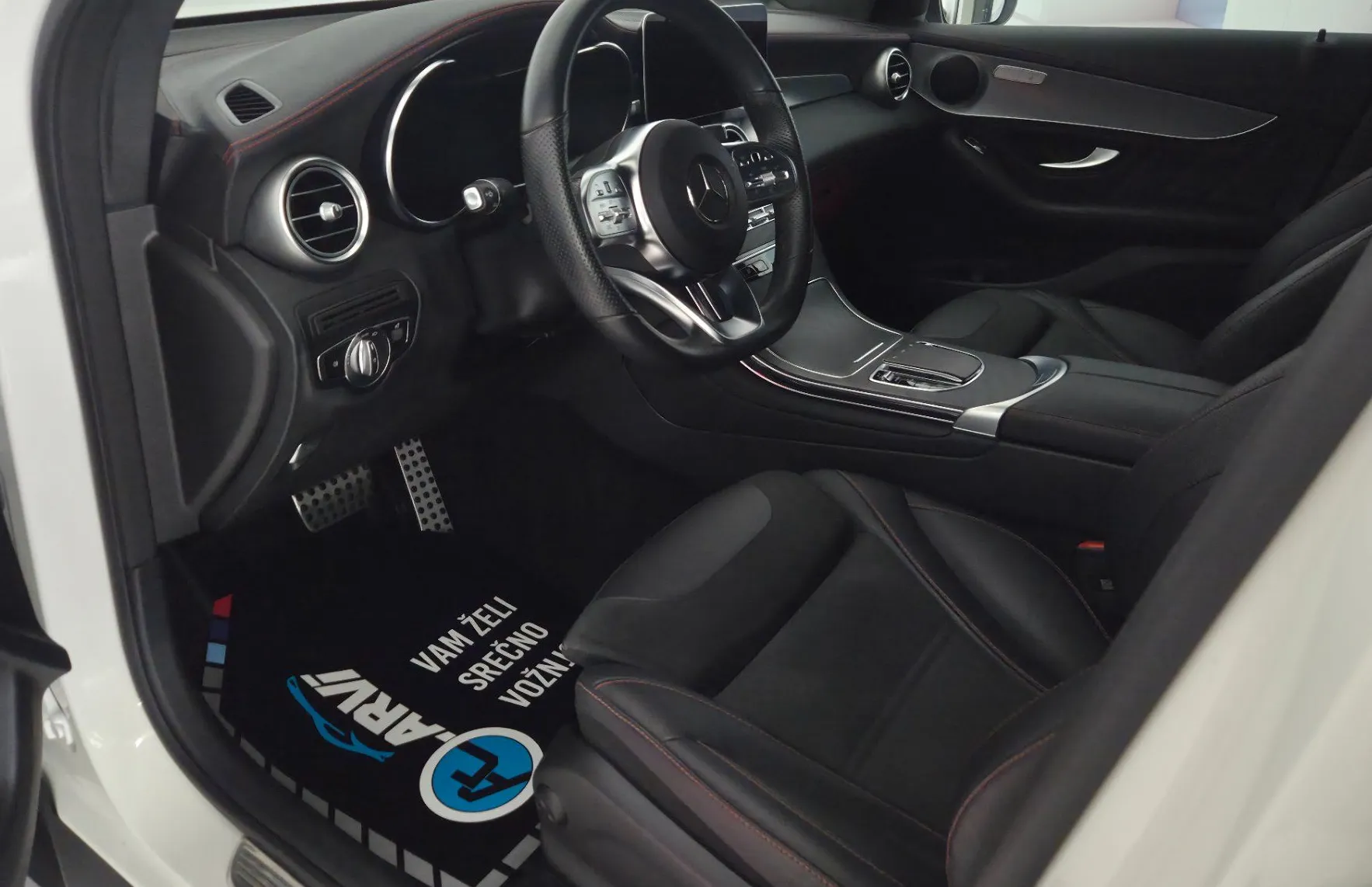 Zunanja slika - Mercedes-Benz GLC-Razred - GLC coupe 200-AMG LINE 4MATIC-KLJUKA-ADAPT.LED-VIRTUAL - 10