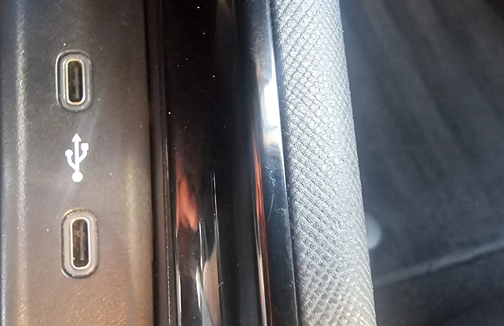 Zunanja slika - Škoda Kamiq - Style 1.5 TSI 150 DSG|navi|alu|fulLED|Wirtual|PDC| - 20