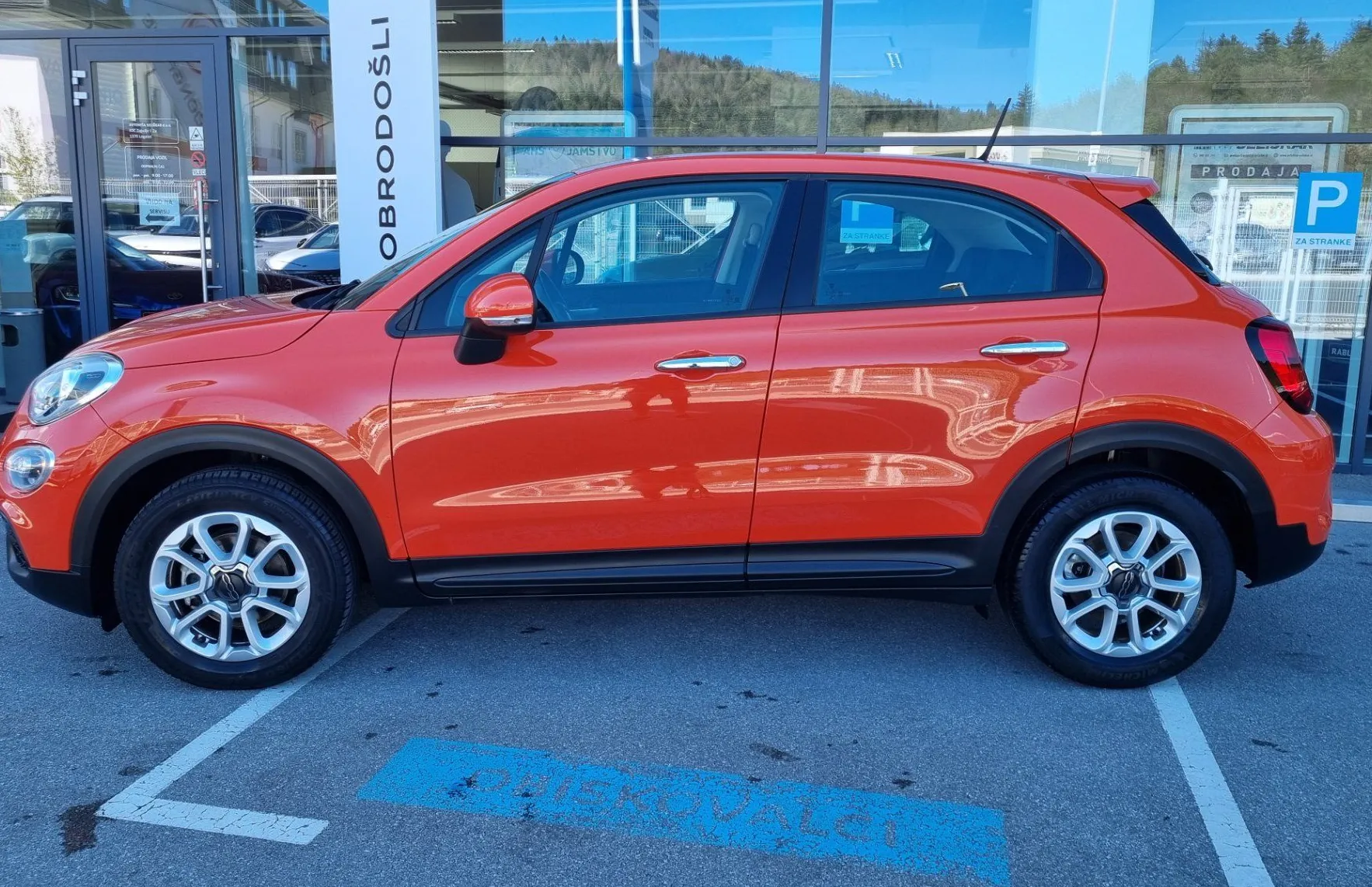 Zunanja slika - Fiat 500X - 1.0 URBAN - ODLIČNO OHRANJEN - ZNANA ZGODOVINA - 5