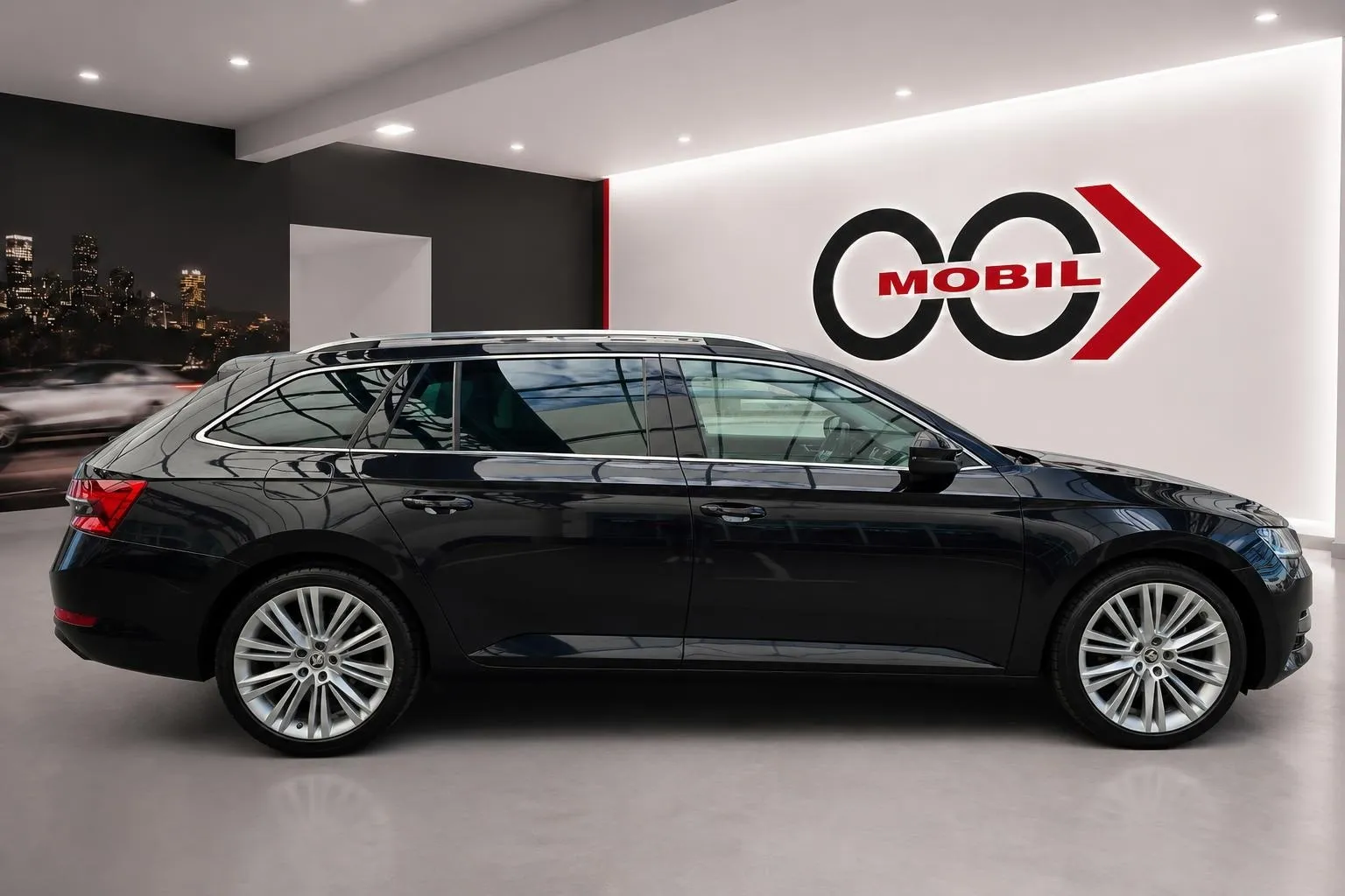 Zunanja slika - Škoda Superb - Combi 2.0 TDI Style DSG - Matrix.360kam.DCC.Canton - 4