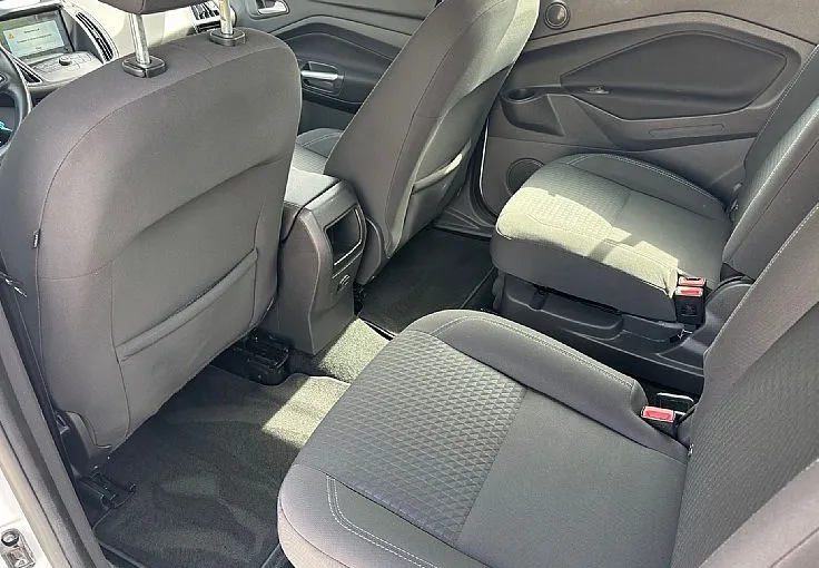 Zunanja slika - Ford Grand C-Max - 1.5 TDCi°°1.Lastnik°°Opravljen servis - 9