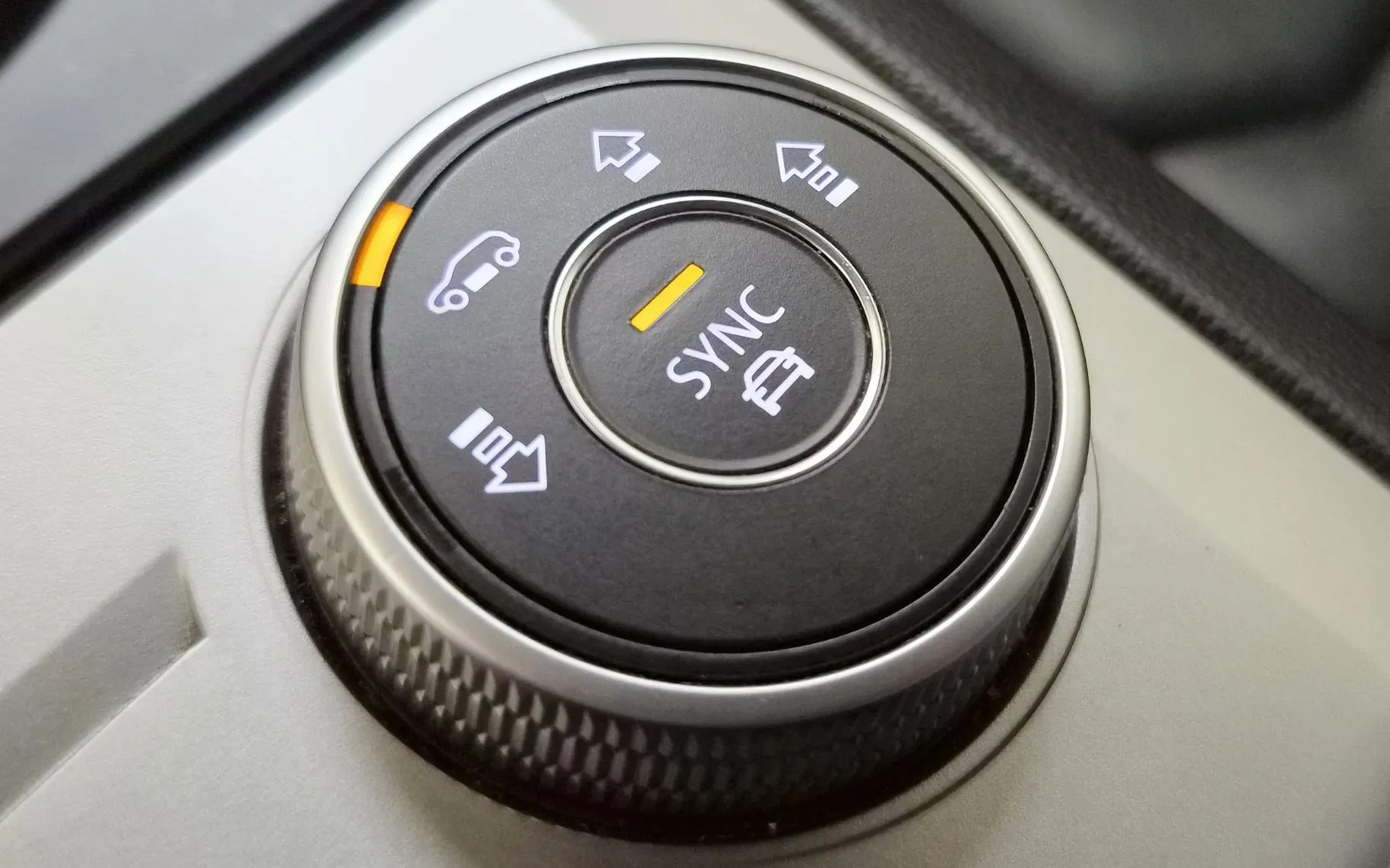 Zunanja slika - Volkswagen Touareg - 4motion V6 TDI BMT R-Line Tiptronic TEMP LUFT LED - 14