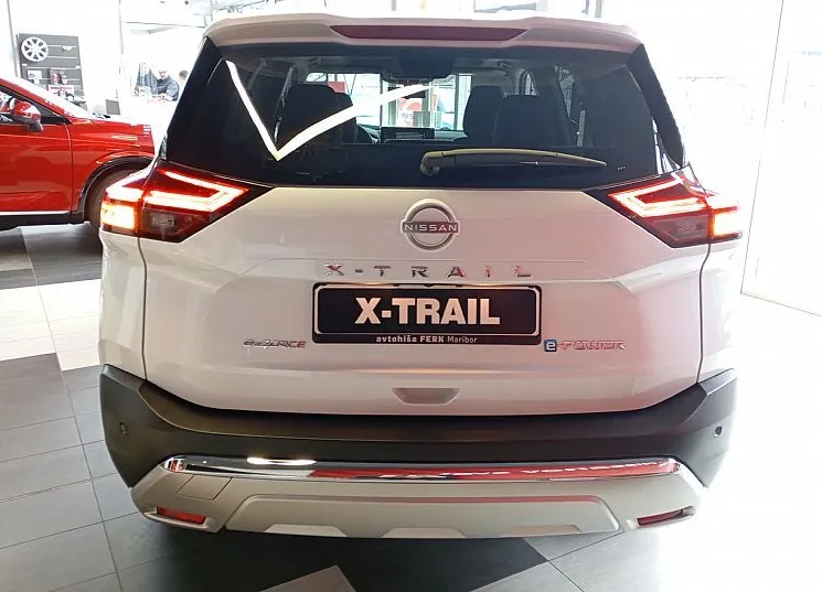 Zunanja slika - Nissan X-Trail - 1.5 HEV E-4ORCE 4WD 213hp TEKNA - 4