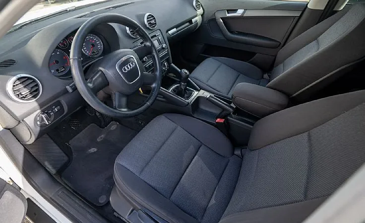 Zunanja slika - Audi A3 - 1.6 TDI DPF - 11