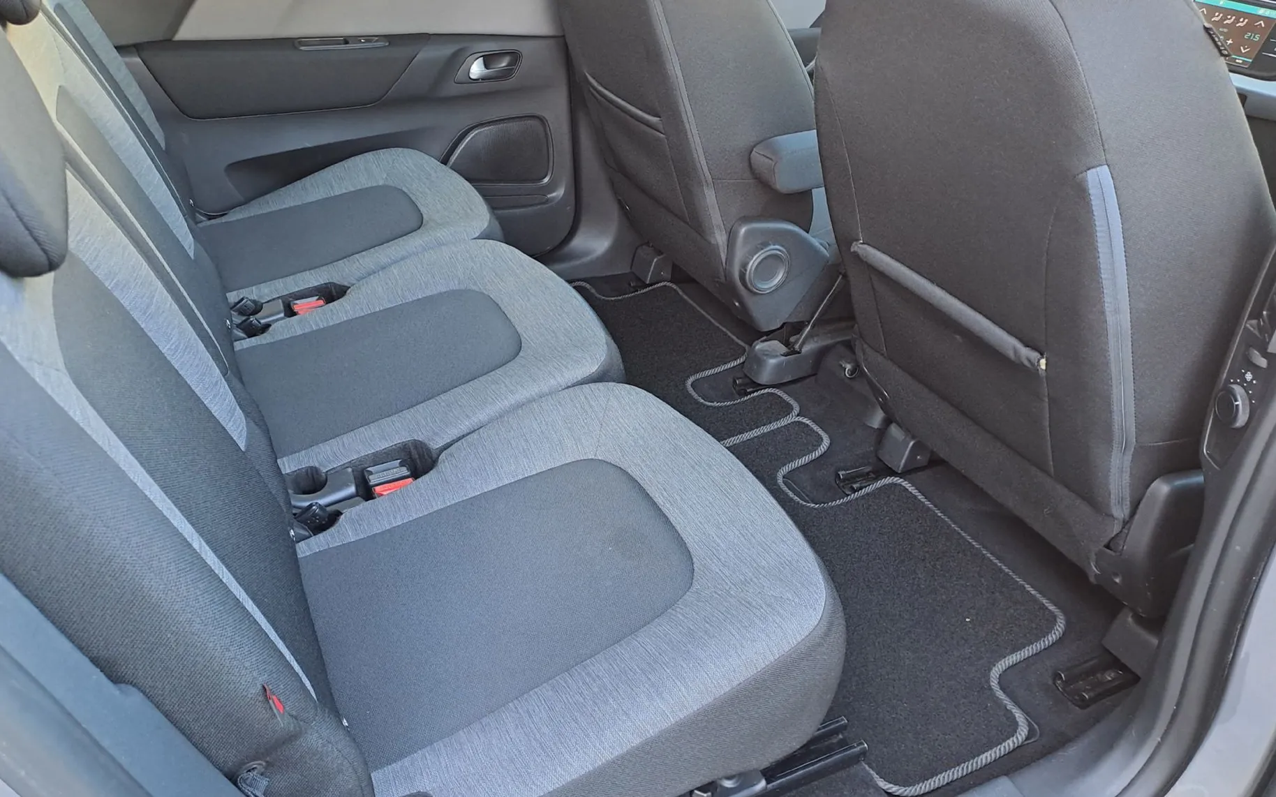 Zunanja slika - Citroën C4 Grand SpaceTourer - Feel BlueHDi 130 S - 9