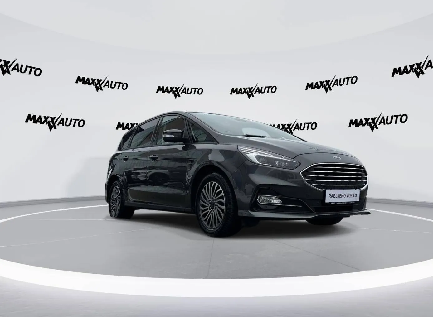 Zunanja slika - Ford S-MAX - 2.0 EcoBlue Titanium Auto ACC Kamera Gretje sed - 3