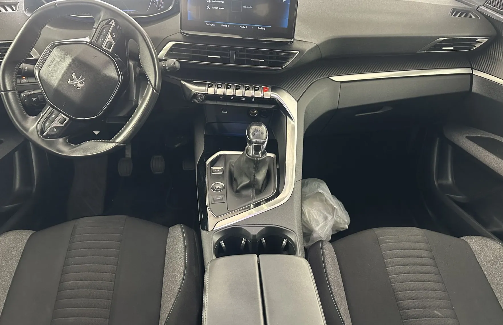 Zunanja slika - Peugeot 3008 - 1.2 PureTech 130 Active Pack.KAMERA.NAVI.2023 - 5