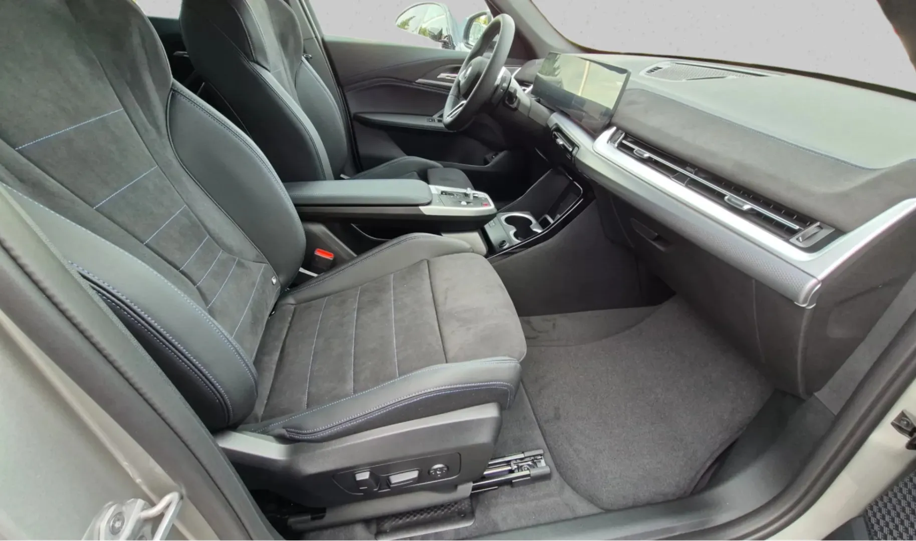 Zunanja slika - BMW X1 - xDrive20d Avt. NA ZALOGI - 10