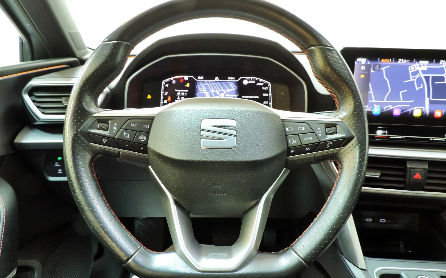 Zunanja slika - Seat Leon - ST 2.0 TDI FR DSG ACC-LED-MRTVI KOTI-MEMORY - 18