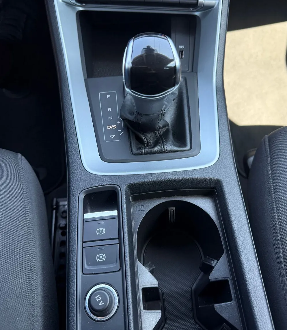 Zunanja slika - Audi Q3 - 35 TDI S tronic Navi Kamera LED LETNO JAMSTVO - 13