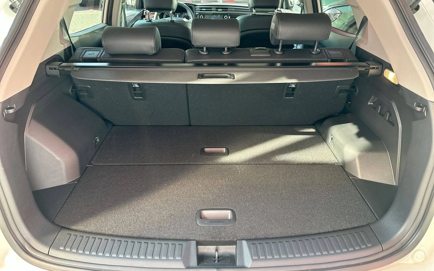 Notranja slika - SsangYong Korando - 1.5 T-GDi Exclusive 4WD AT... - 12