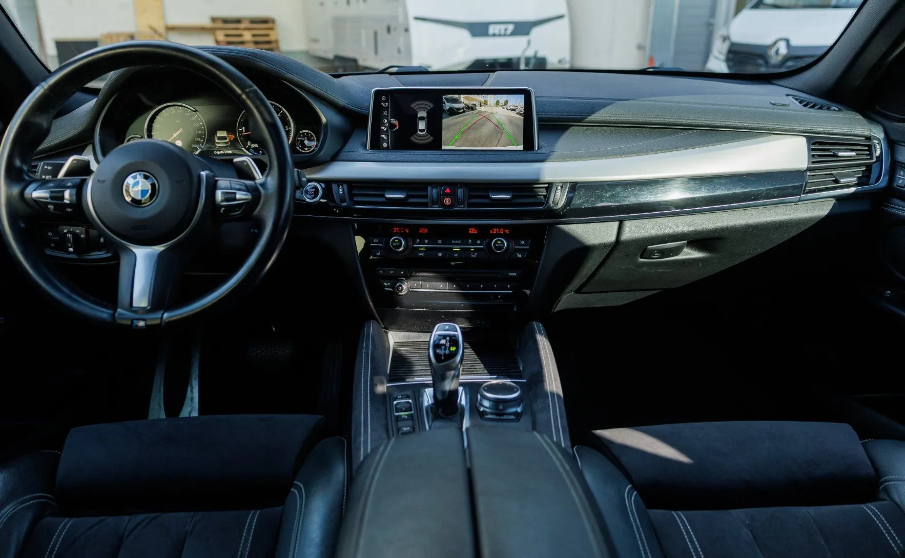 Zunanja slika - BMW X6 - serija : M50d M Sport kamera Navi PRO HeadUp Adapt. LED - 9
