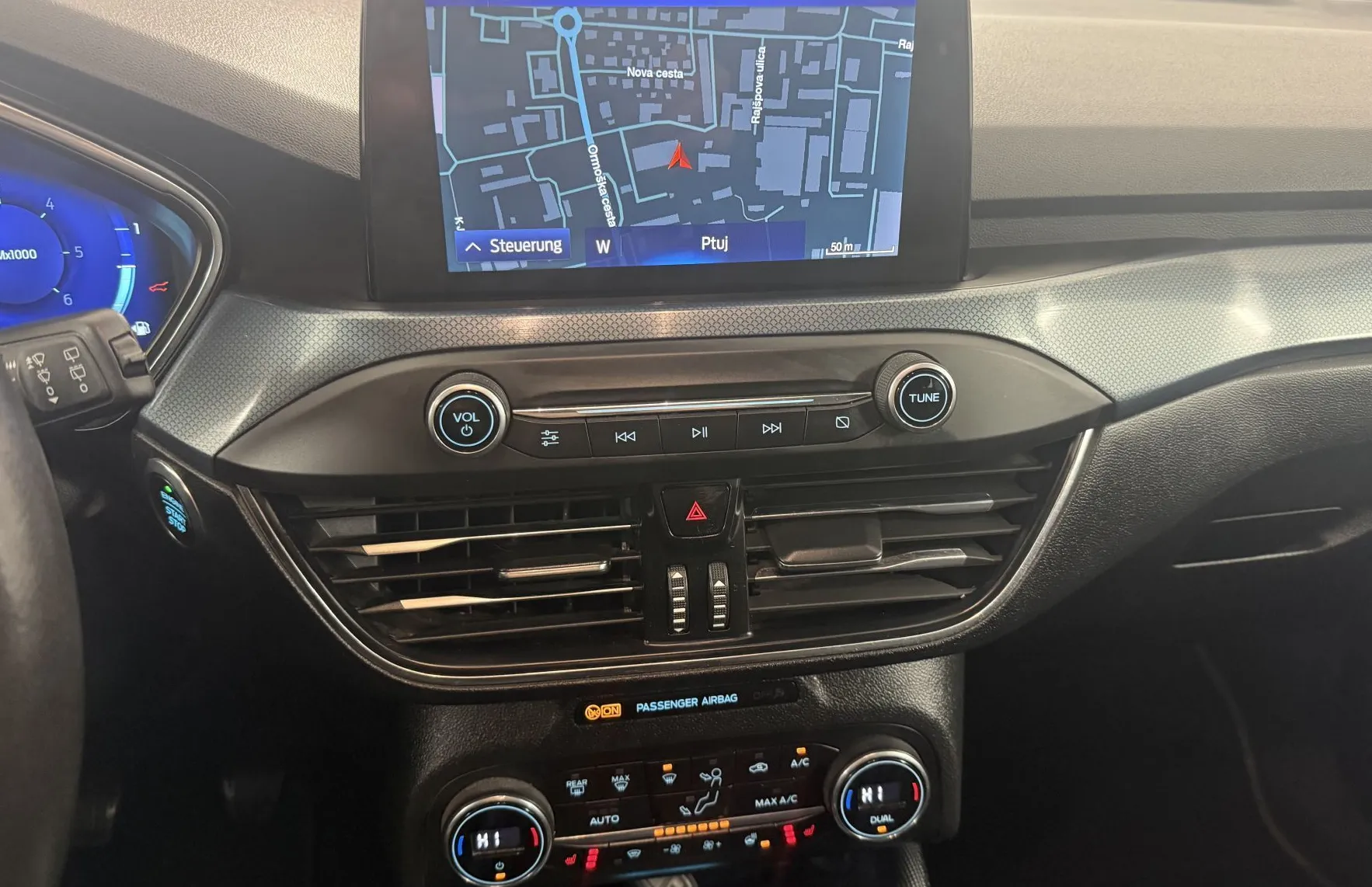 Zunanja slika - Ford Focus - X 2.0 EcoBlue 110KW.NEMŠKI+4ALU.ACC.KAMERA.KLJUKA - 12
