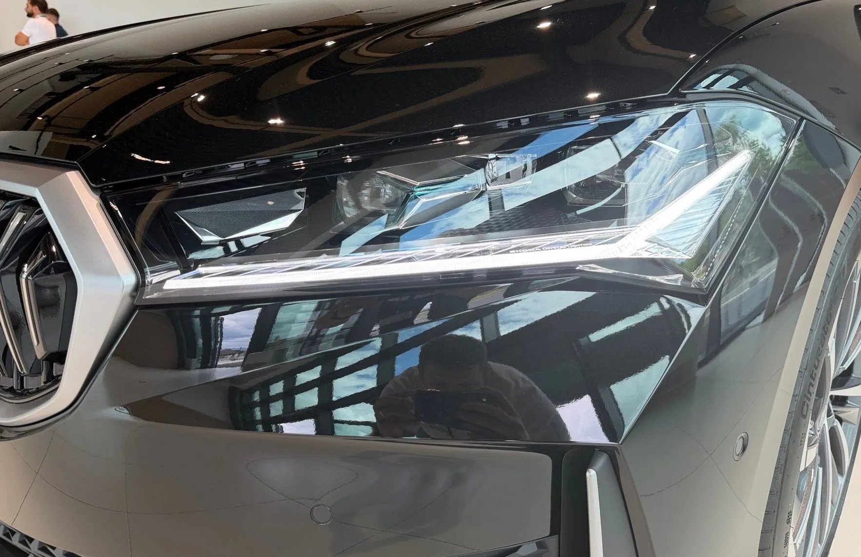 Zunanja slika - Škoda Superb - Combi 2.0 TDI L K DSG - 5