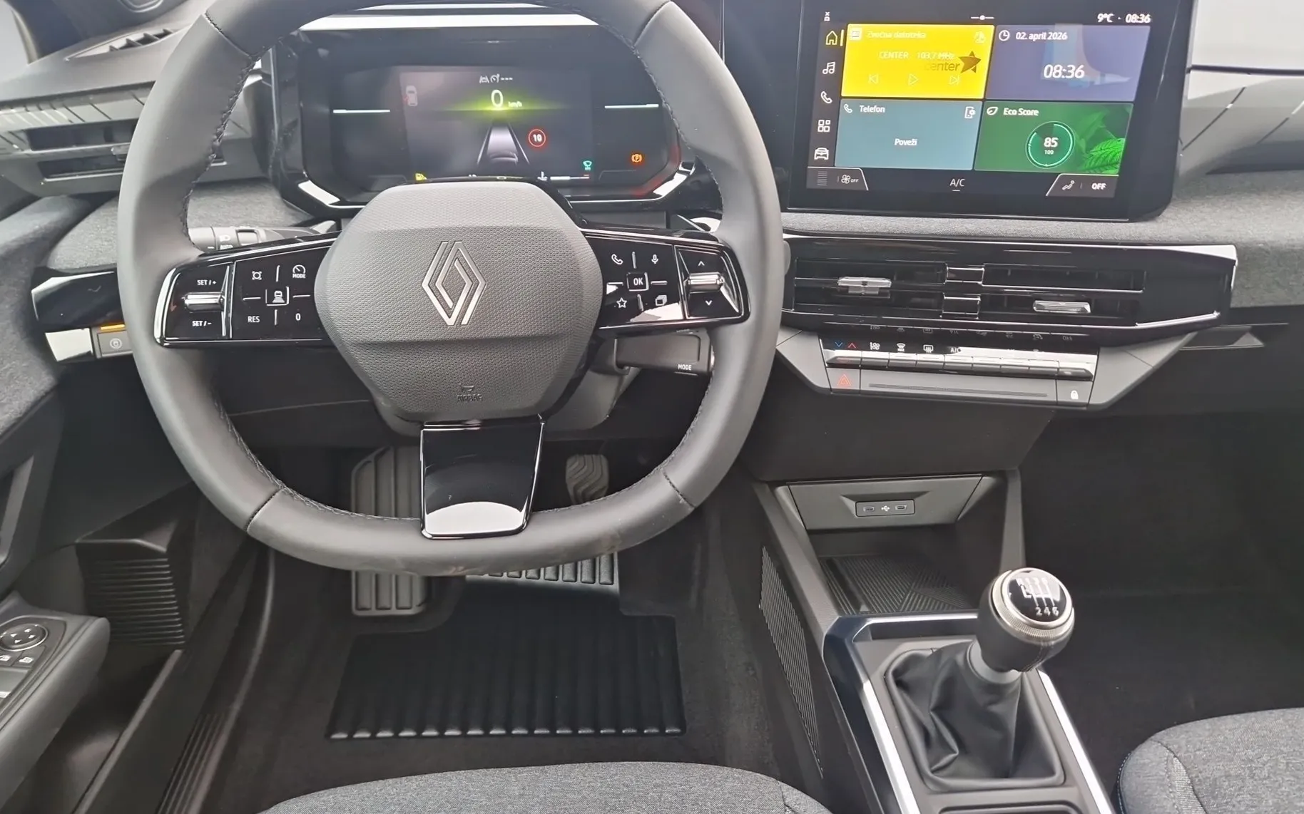 Zunanja slika - Renault Clio - evolution TCE 115 + paket udobje in kamera - 11