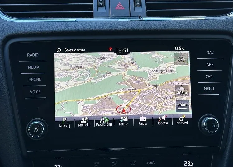 Zunanja slika - Škoda Octavia - Ambition 1.6 TDI - 12