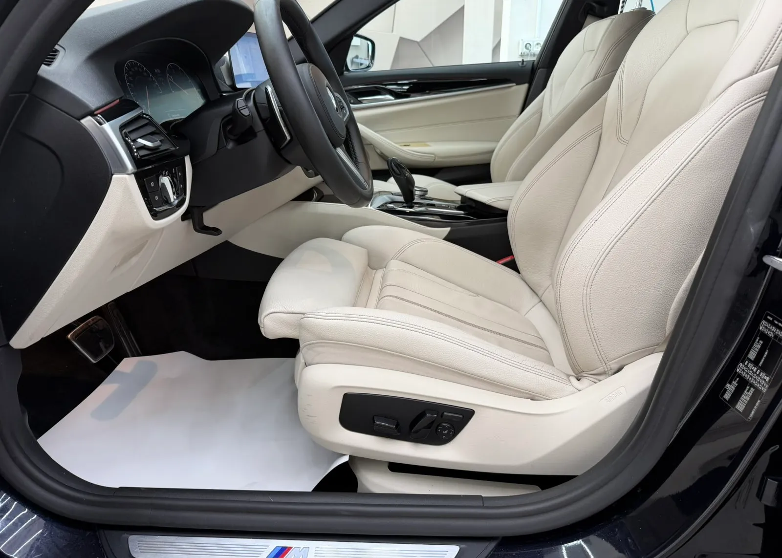 Zunanja slika - BMW Serija 5 - 520d Avt. - 11