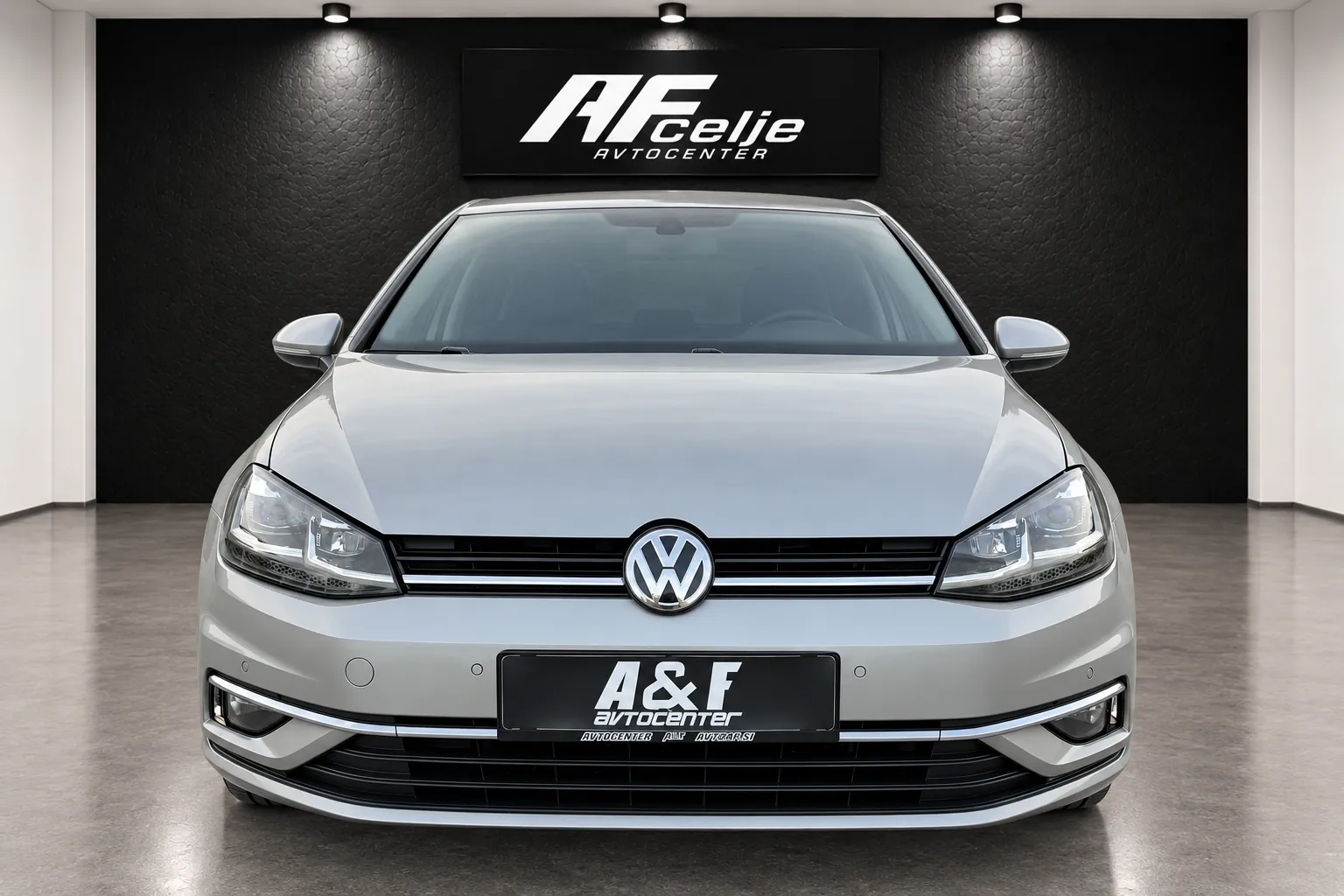 Zunanja slika - Volkswagen Golf - 2.0 TDI-H LINE-BI XENON+ALCANTARA-KREDIT IN LIZING - 2