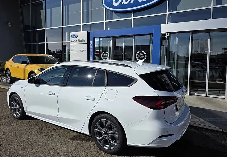 Zunanja slika - Ford Focus - ST-Line 1.0 Ecoboost Hybrid 155KM - 7