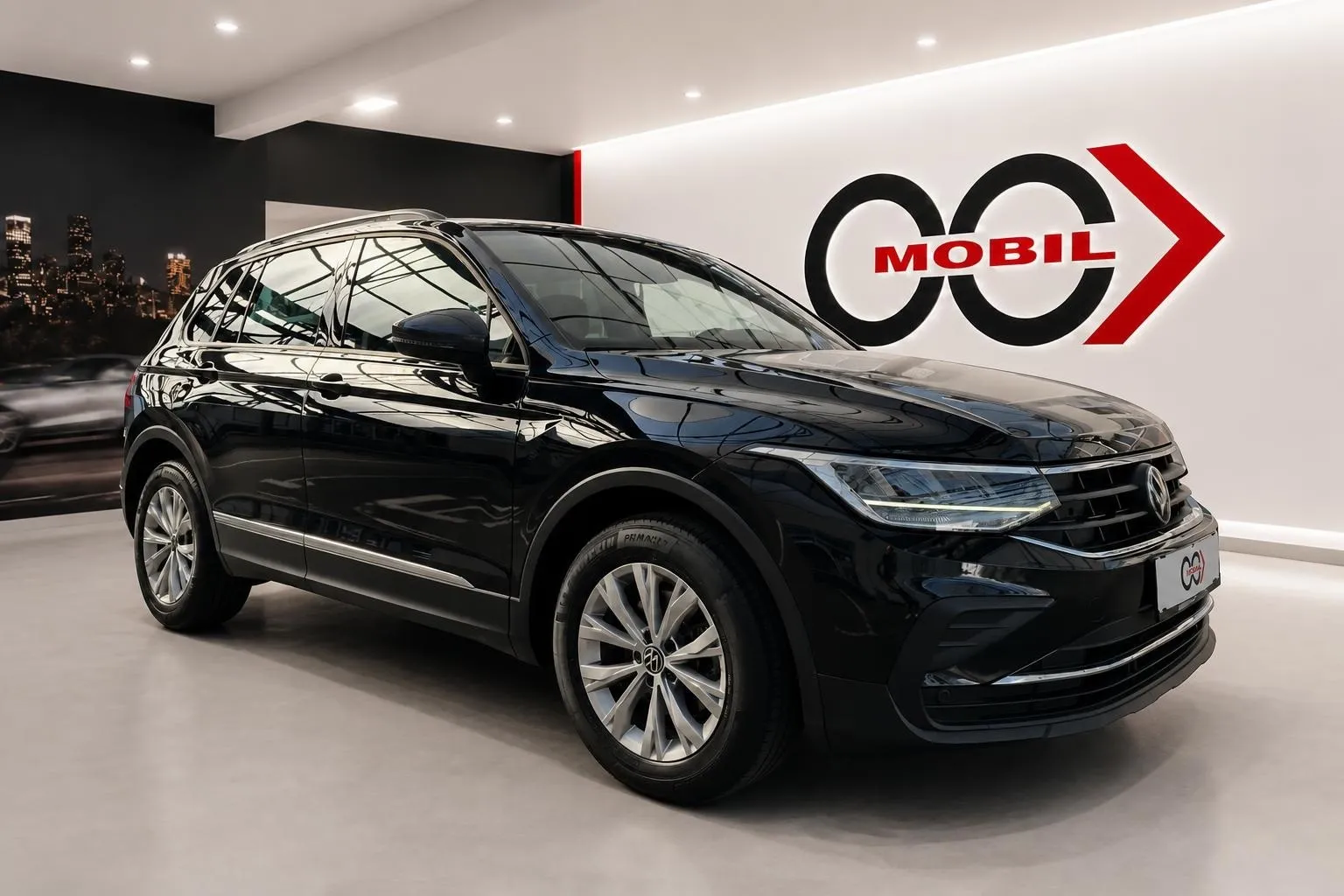 Zunanja slika - Volkswagen Tiguan - 2.0 TDI BMT Life DSG - LED.kamera.keyless.ambient - 3