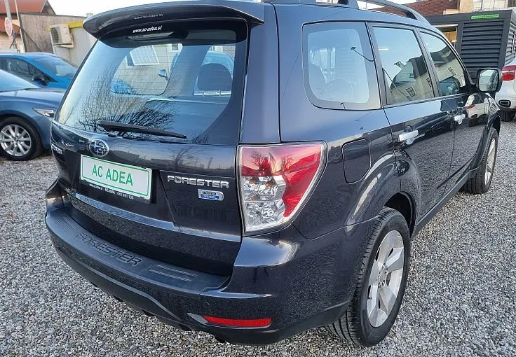 Zunanja slika - Subaru Forester - 2.0D 4X4 - HITRI KREDIT BREZ POLOGA - 4