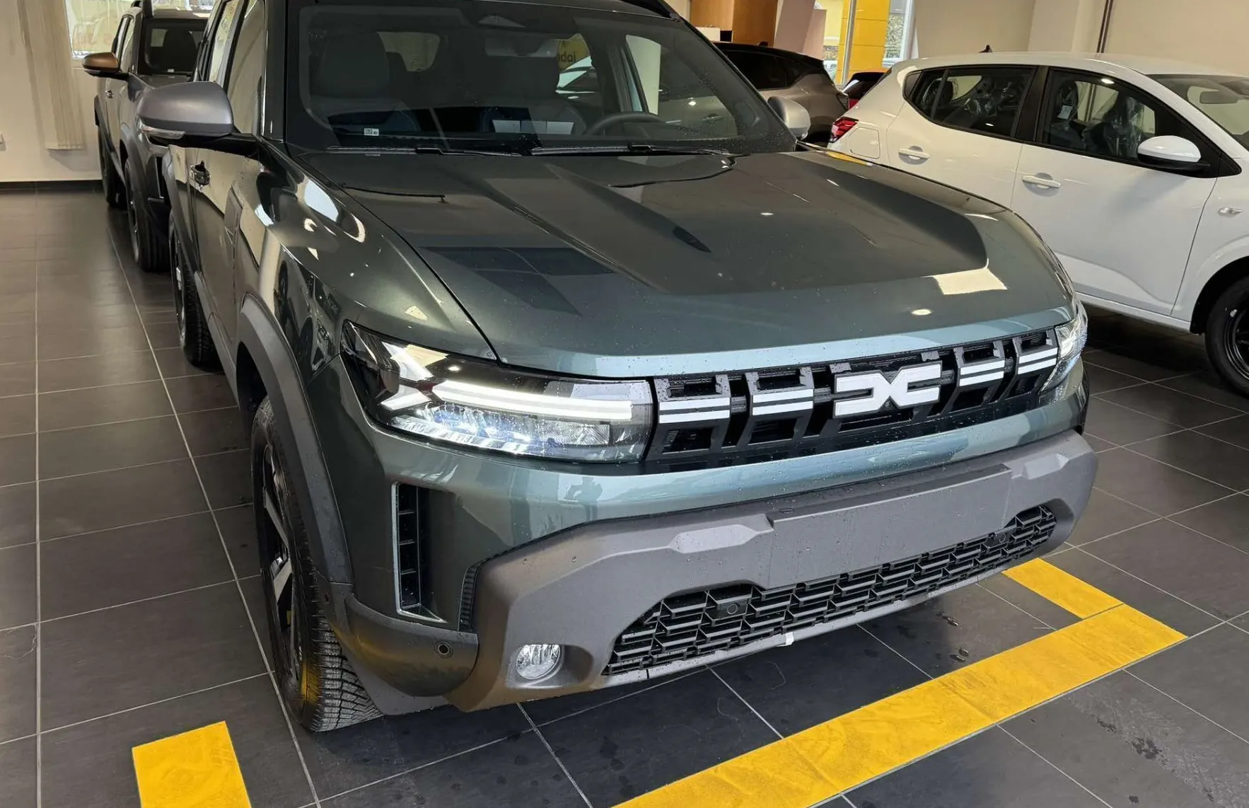 Zunanja slika - Dacia Duster - 1.2 TCe 130 4x4 JOURNEY - 2
