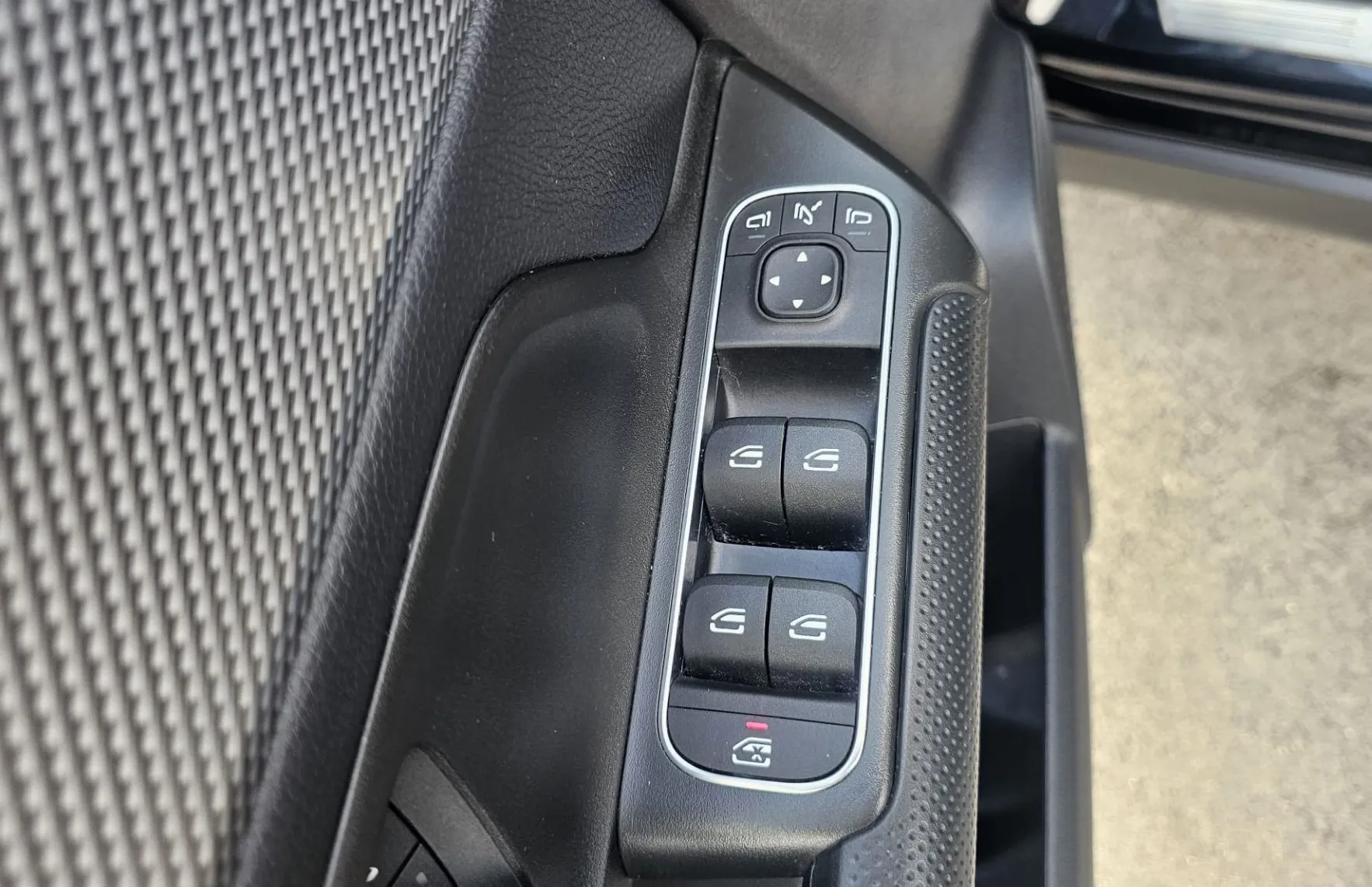 Zunanja slika - Mercedes-Benz GLB-Razred - GLB 180 d Style Avt. - 10