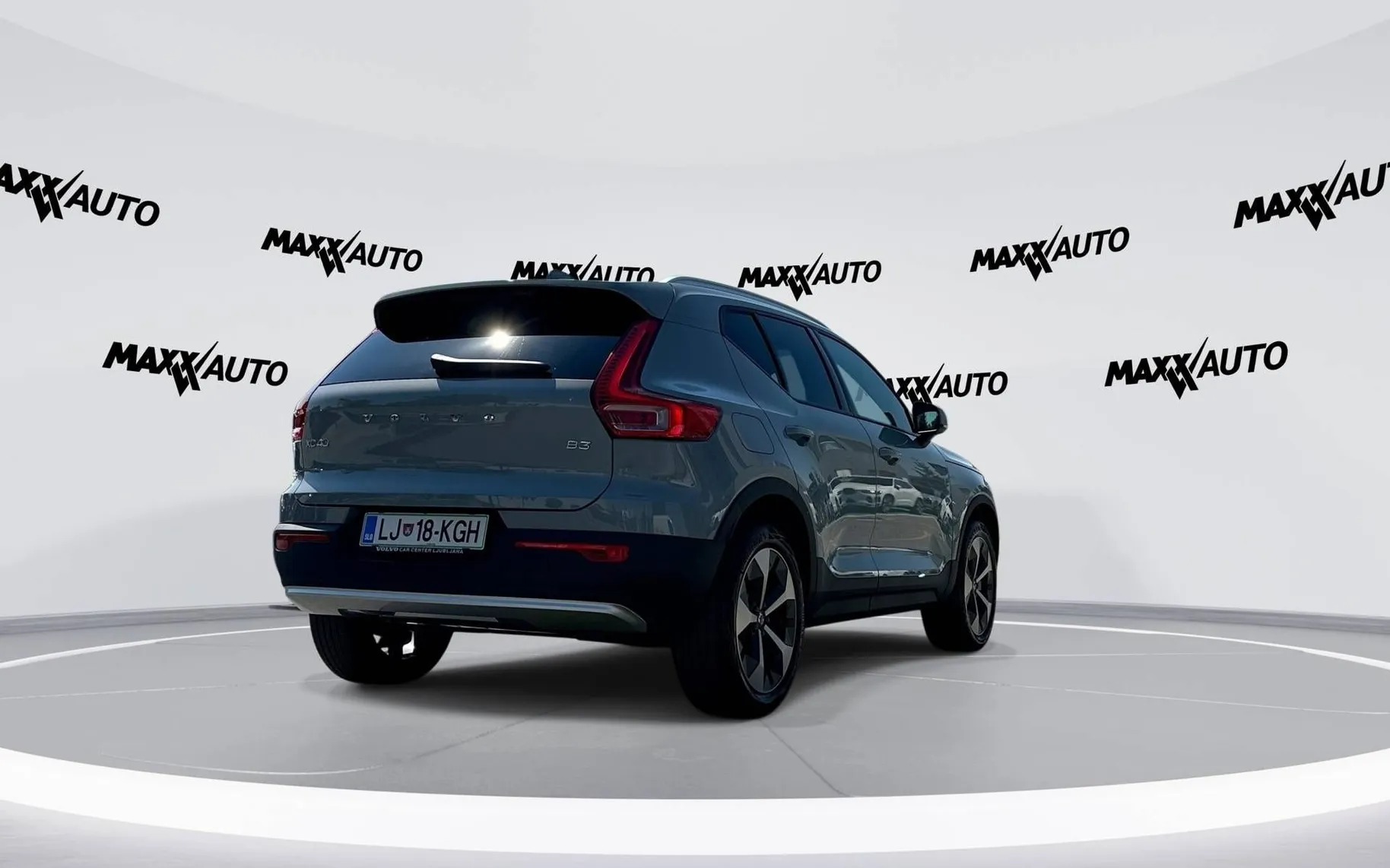 Zunanja slika - Volvo XC40 - B3P Core Avt... - 5
