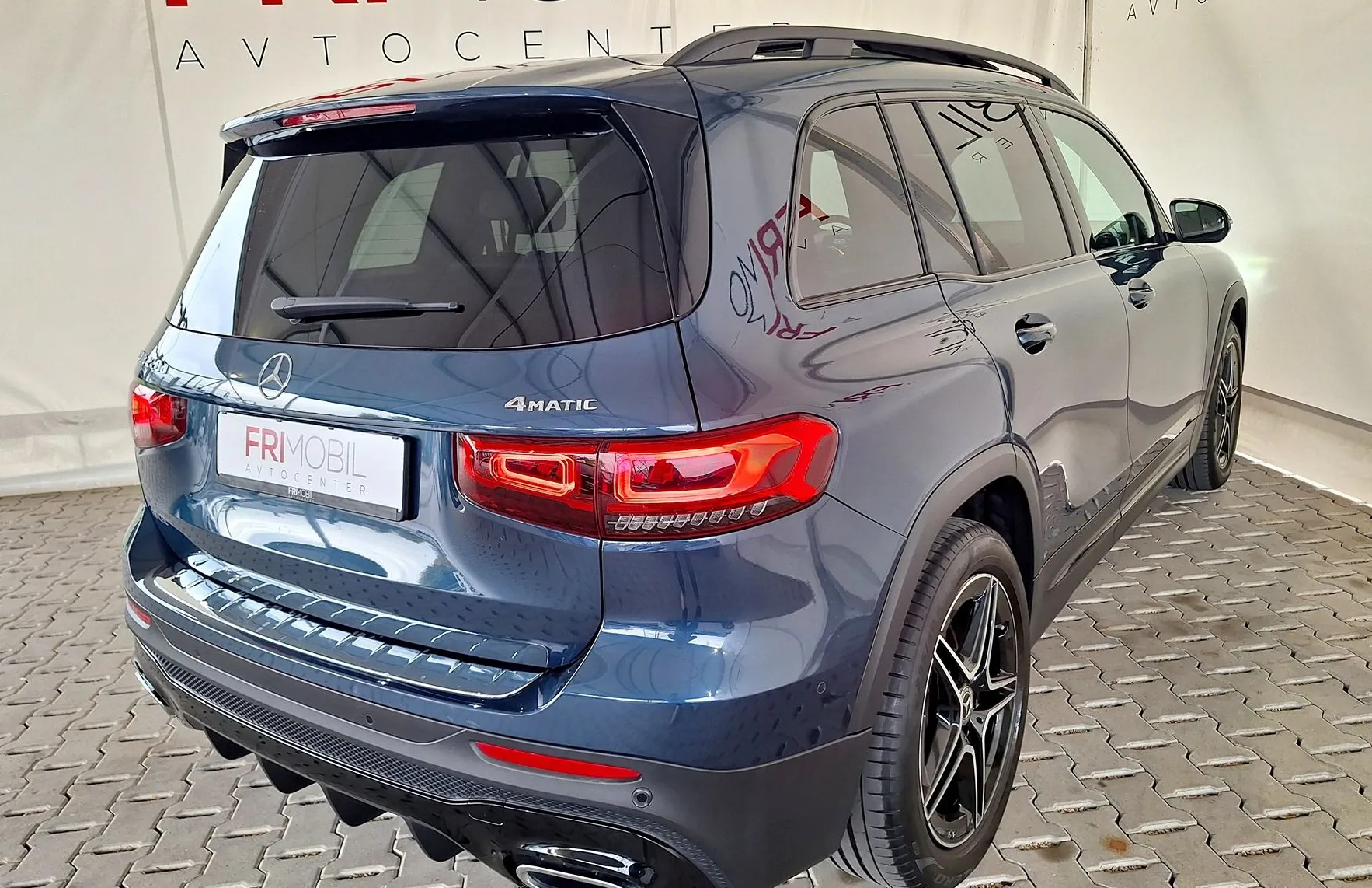 Zunanja slika - Mercedes-Benz GLB-Razred - 220d 4MATIC AMG•MULTIBEAM•MEMORY•PANORAMA•ACC• - 3