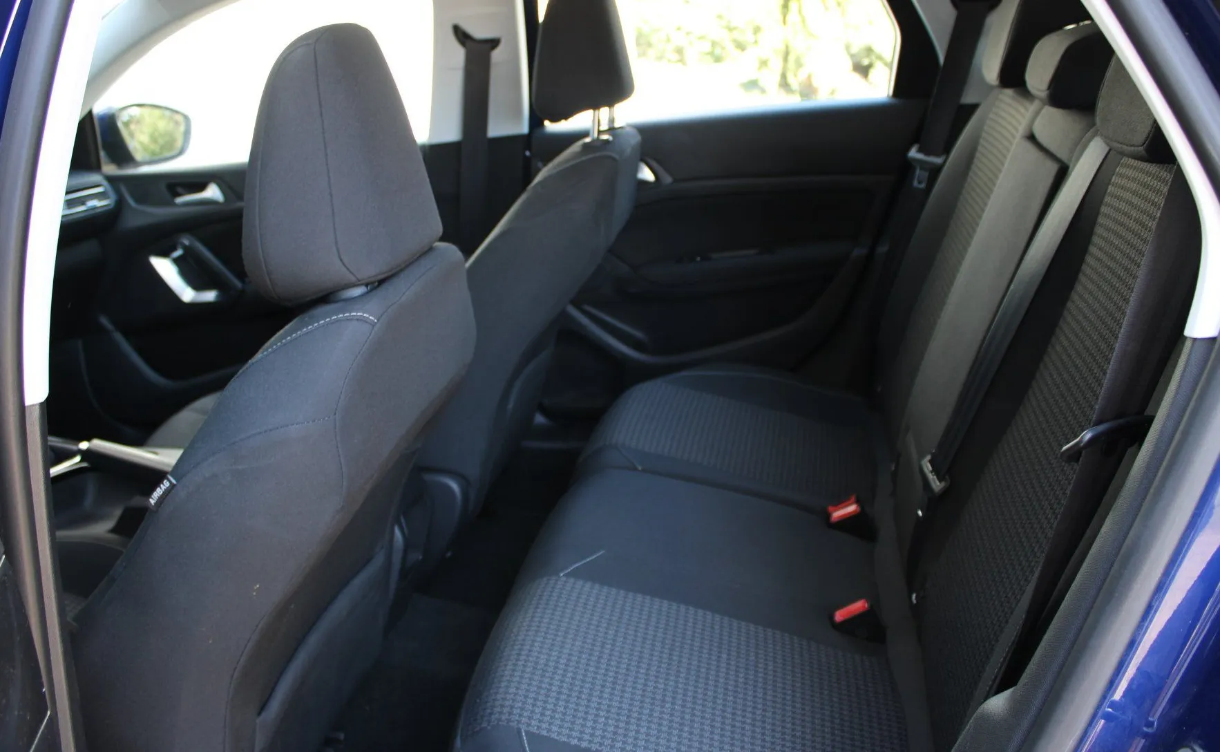 Zunanja slika - Peugeot 308 - SW 1.5 BlueHDi 100 S&S Business - 14