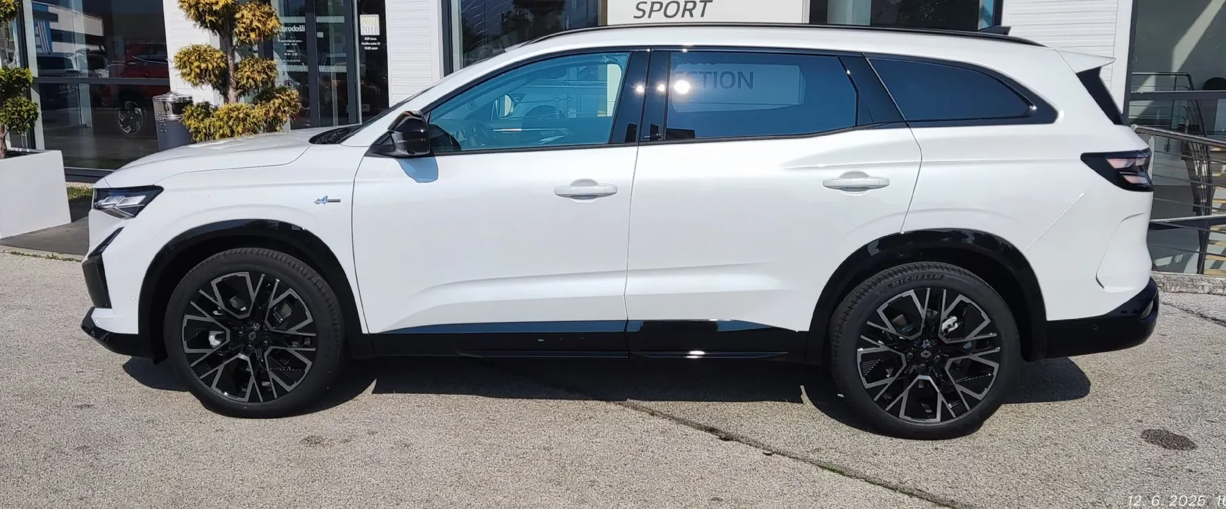 Zunanja slika - Renault Espace - E-Tech 200 Esprit Alpine - 8
