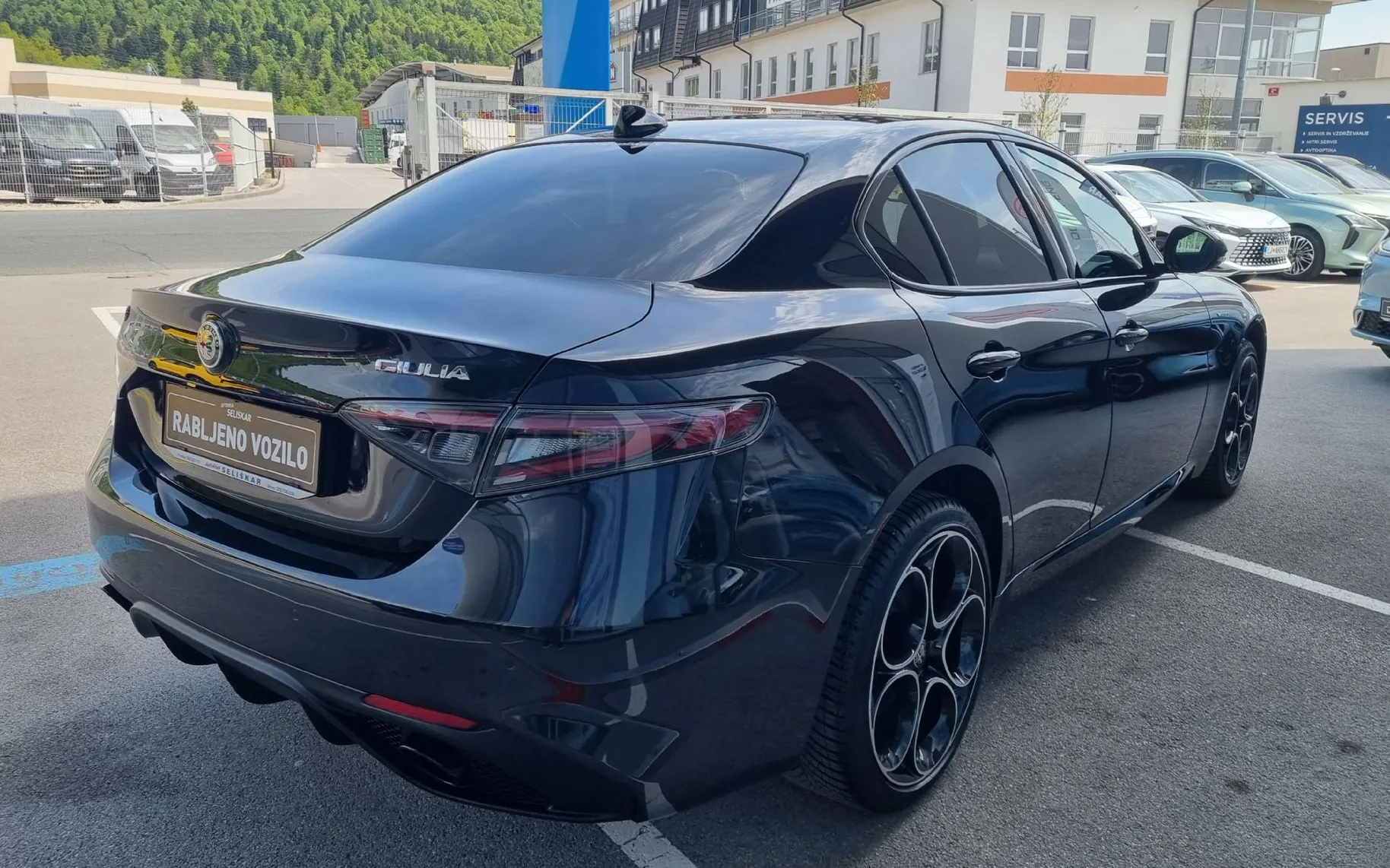 Zunanja slika - Alfa Romeo Giulia - 2.0 Turbo 280 Q4 Veloce - KOT NOVO - SAMO 9.022KM - 6