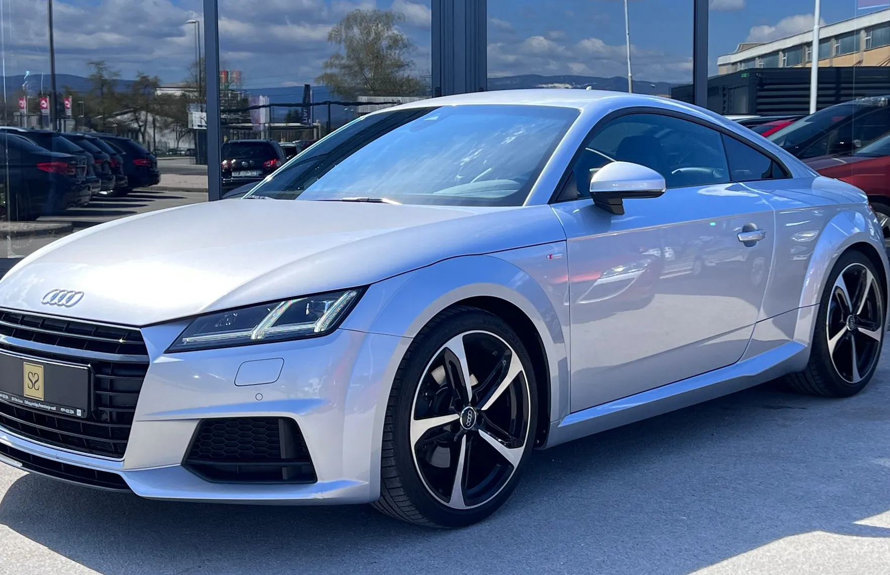 Zunanja slika - Audi TT - 2.0TFSI S line MATRIX-VIRTUAL-GRSED-NAVI-BT-19COL - 2