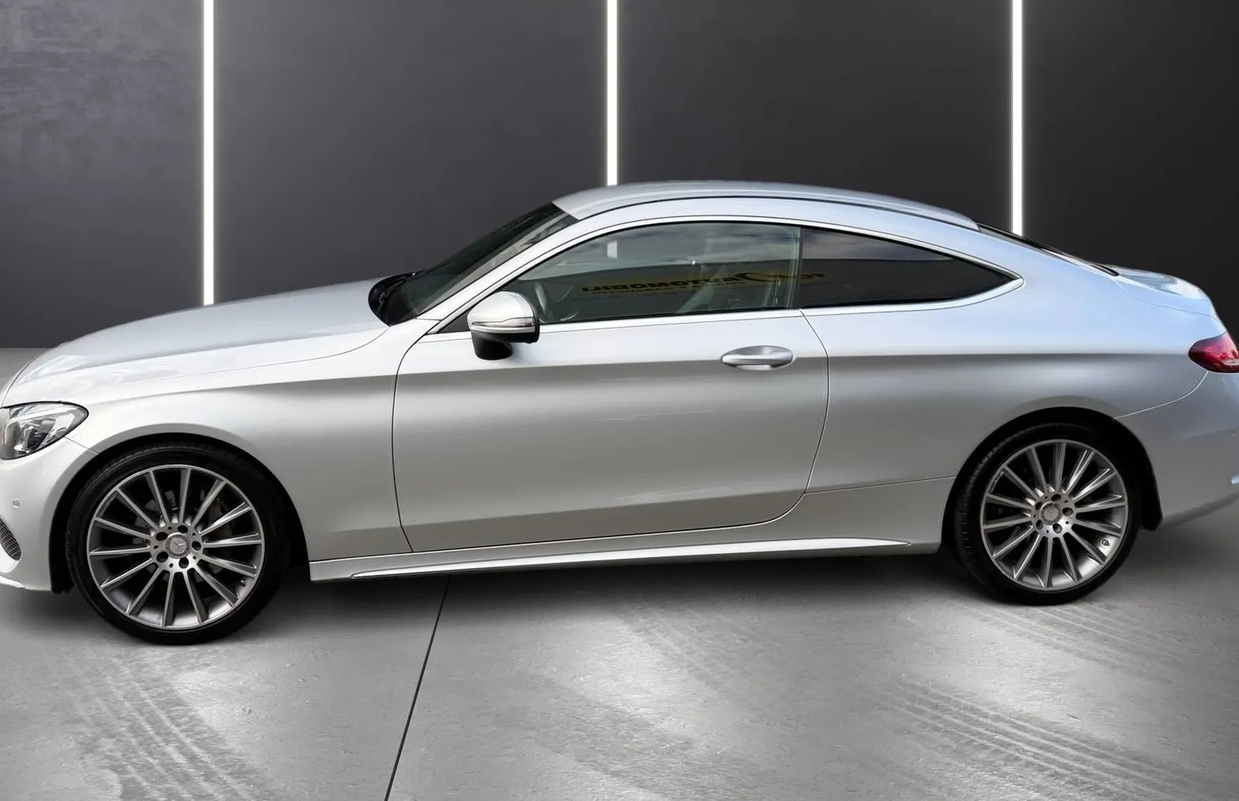 Zunanja slika - Mercedes-Benz C-Razred - C COUPE 220d AMG LINE FULL LED NAVI TEMP PDC TOP - 4