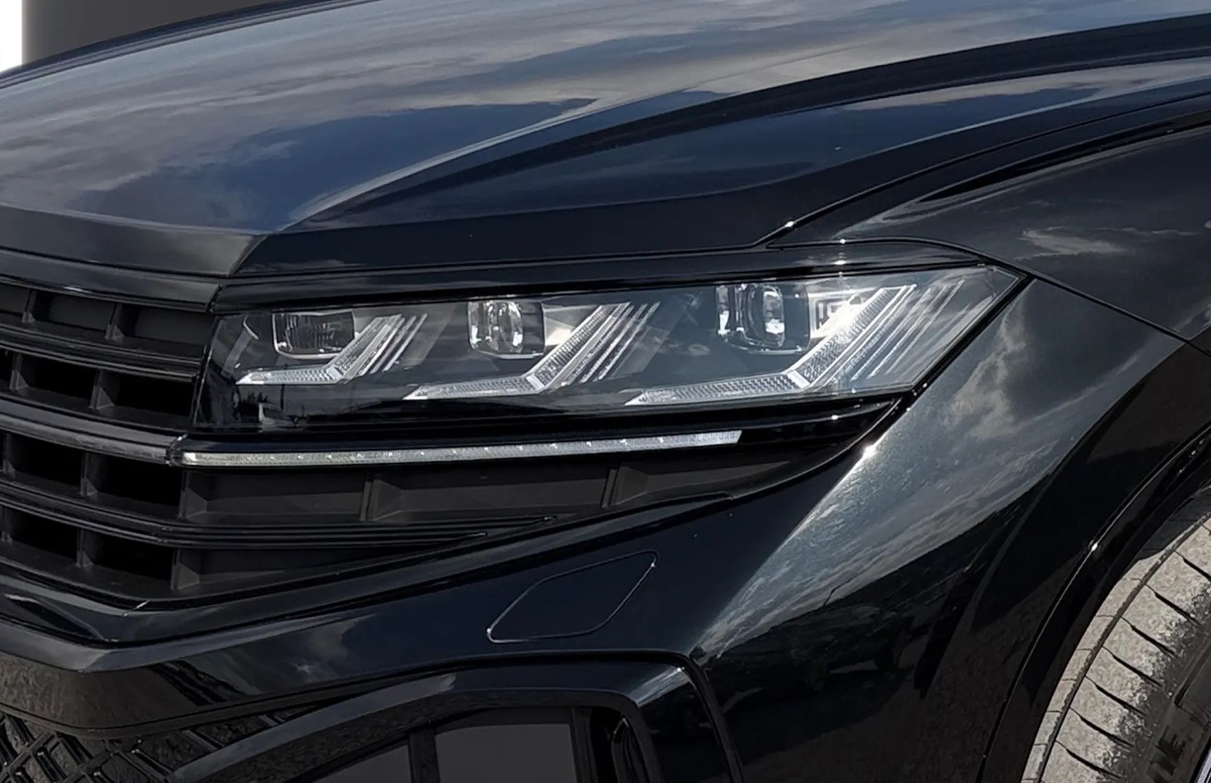 Zunanja slika - VW Touareg - V6 TDI BMT R-Line ... - 5