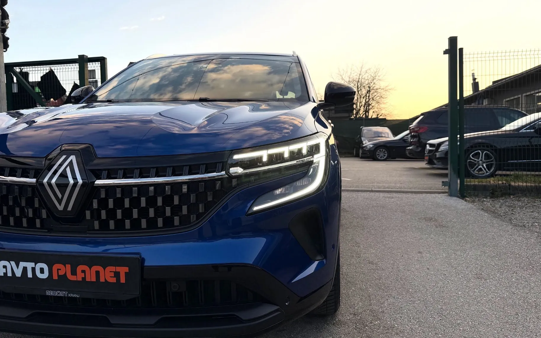 Zunanja slika - Renault Austral - 1.3 MHEV TECHNO AUT. 1.LASTNIK SLO.VOZILO FULL LED - 9