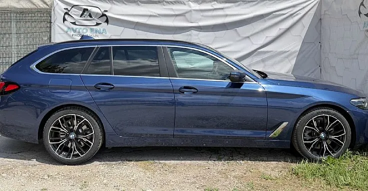 Zunanja slika - BMW Serija 5 - Touring: 520i Luxury Line - LED - MEMORY - VIRTUAL - ALU - 5