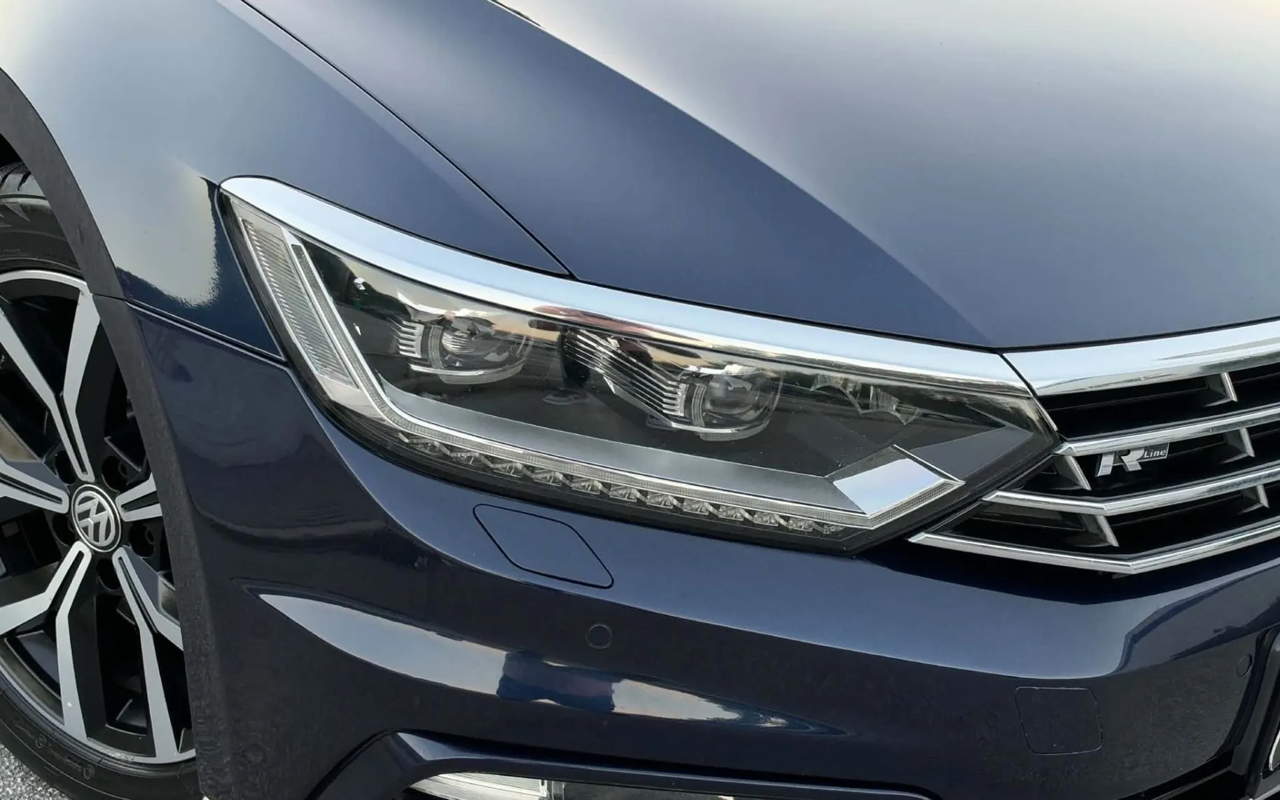 Notranja slika - Volkswagen Passat Variant - 1.6 TDI-VIRTUAL-NAVI-FUL LED-LIZING ZA TUJCE- - 8