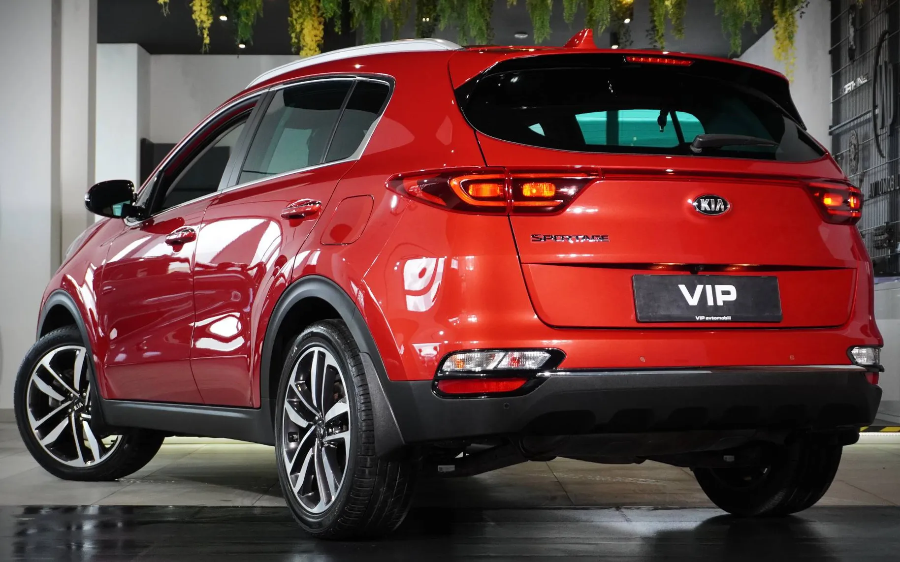 Zunanja slika - KIA Sportage - 1,6 T-GDI ISG DCT - 4