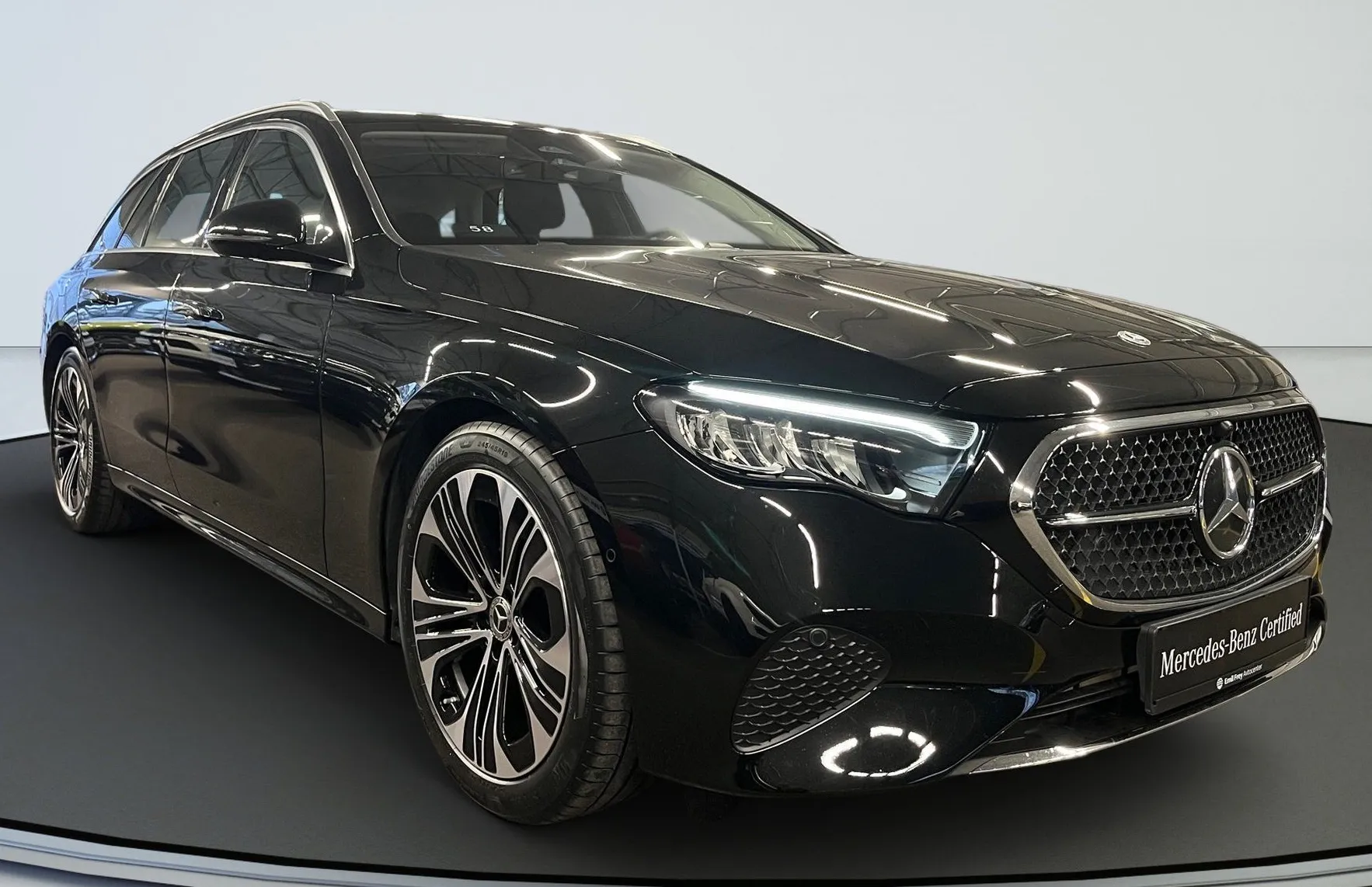 Zunanja slika - Mercedes-Benz E-Razred - E 220 d T Avantgarde Avt. - 2